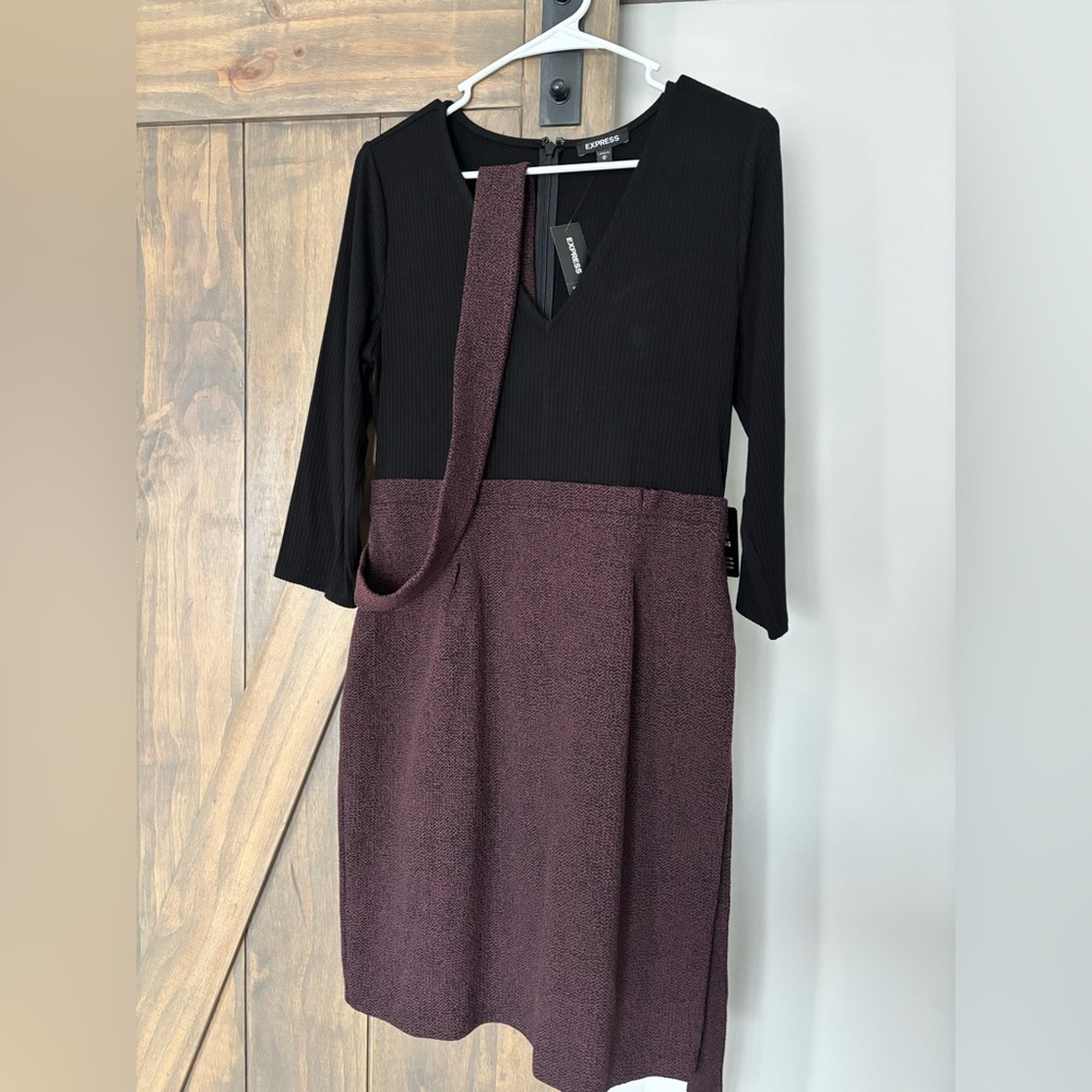 Express dress, ribbed top tweed bottom with belt. M